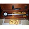 Image 1 : Frank J. Cox / John Bull Dial Bore Gage