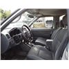 Image 5 : E2 -- 2002 NISSAN XTERRA XE SUV, GREY, 304,625 KMS