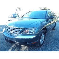 F4 -- 2005 CHRYSLER PACIFICA GREEN, 171 858KM