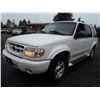 Image 1 : I1 --  2000 Ford Explorer Limited , White , 217161  KM's