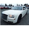 Image 1 : E6 --  2006 Chrysler 300 , White , 217822  KM's