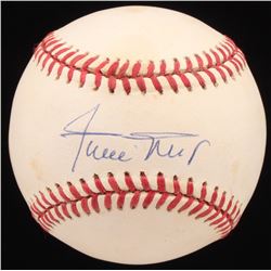 Willie Mays Signed ONL Baseball (JSA ALOA)