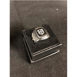 LOS ANGELES KINGS STANLEY CUP RING (REPLICA)