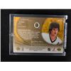 Image 2 : 2007-08 Sweet Shot Signature Shots Puck Signings #SSP-BO Bobby Orr