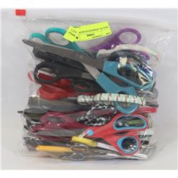 BAG OF ASSORTED SCISSORS