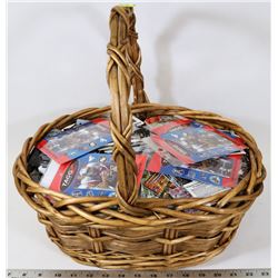 LARGE LOT OF COLLECTOR CARD TAGGZ