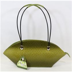 SNAKESKIN STYLE PURSE (GREEN)