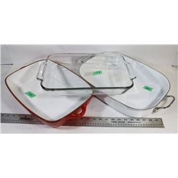 LOT OF 3 KITCHEN DISHES INCLUDING ANCHOR