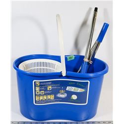 MOP BUCKET WITH MOP