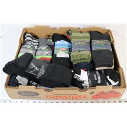 30 PAIR OF MENS SOCKS MIXED SPORTS, CASUAL, AND