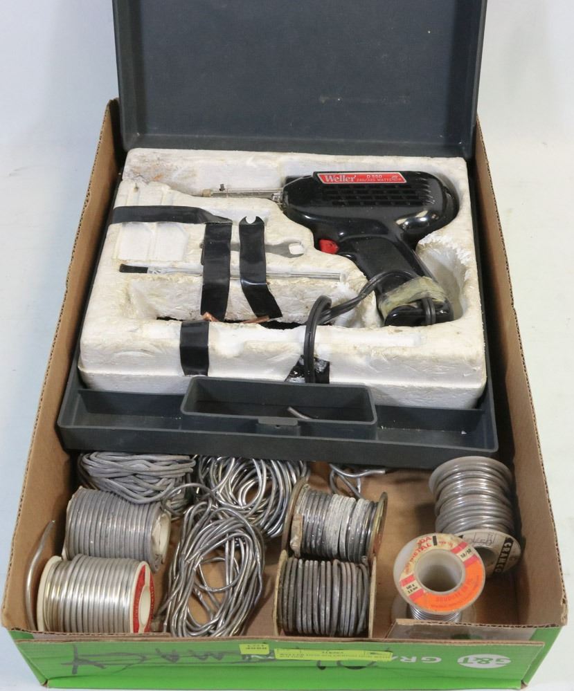 WELLER D550 SOLDERING GUN WITH SOLDER.