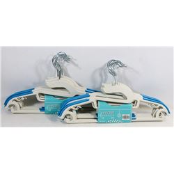 TWO BUNDLES OF 10 NON SLIP HANGERS
