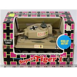 VINTAGE SUPER TIGER 1 WIND UP TANK W/ ROTATING