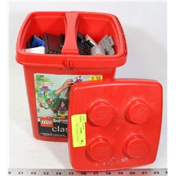 BUCKET WITH CLASSIC LEGOS