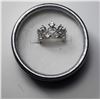 Image 1 : 26)  925 STAMPED SILVER CROWN RING