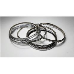 17)  LOT OF 13 SILVER TONE BANGLE BRACELETS
