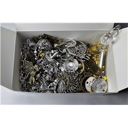 10)  LOT OF 372.2 GRAMS OF CHARMS