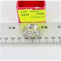 HEART PRINCESS CUT AMETHYST  RING