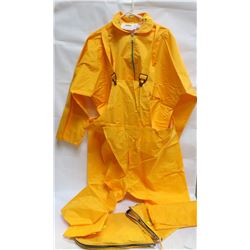 GROUP OF 2 3PC RAINSUIT NATPAC SIZE XL