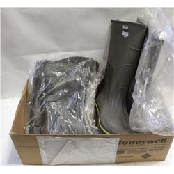 2 PAIRS OF SERVUS PROTECTIVE FOOTWEAR