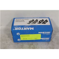 2 PACKS OF REPLACEMENT MARTOR SPARE BLADES