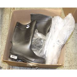 3 PAIRS OF S: 14 STEELTOE RUBBER BOOT