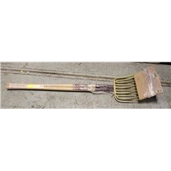 GROUP OF 3 NEW GARANT SPECIALIZED FORKS