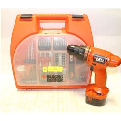 BLACK AND DECKER DRILL SET
