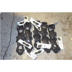 GROUP OF 10 WINTERWALKING SIZE: MEDIUM ICE-CLEATS