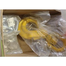 2 HOOK CLEVICE CHAIN AND MORE