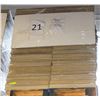 Image 1 : PALLET #21) LOT OF UNUSED ARMSTRONG CEILING TILES