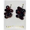 Image 2 : 33) 14KT GOLD GARNET EARRINGS