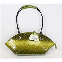 GREEN SNAKESKIN STYLE HANDBAG
