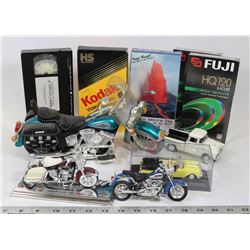 FLAT OF ASSORTED CAR AND BIKE COLLECTIBLES