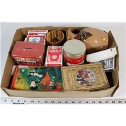 ASSORTED FLAT WITH VINTAGE PLAYING CARDS AND HAND