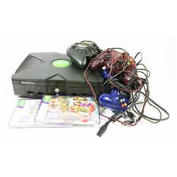 ORIGINAL XBOX WITH 4 CONTROLLERS