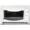 Image 1 : NEW SMALL WHITE TOASTER OVEN