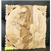 Image 1 : 15 X 15 WOOD HORSE CARVING WALL HANGING