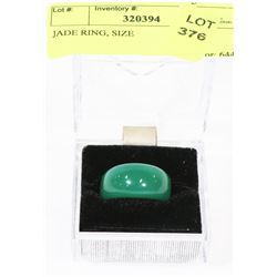 JADE RING, APPROX SIZE 8