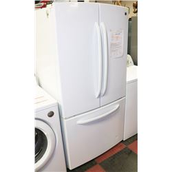 21.1 CUFT WHITE GE FRENCH DOOR FRIDGE