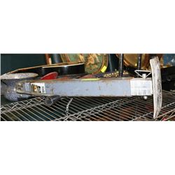 BULLDOG 7,000 LB CAPACITY HEAVY DUTY