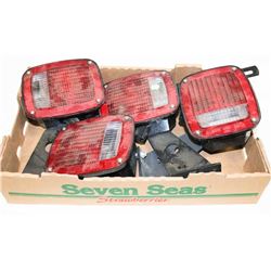 LOT OF 4 TRAILER LIGHTS WITH MOUNTS