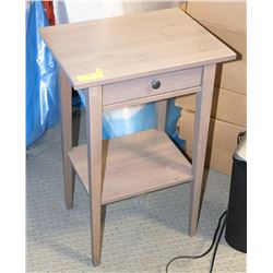 SIDE TABLE WITH DRAWER