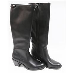 NEW GENUINE 1976 GENUINE LEATHER BOOTS SIZE 6