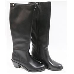 NEW GENUINE 1976 GENUINE LEATHER BOOTS SIZE 7