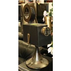 OLD MOVIE CAMERA METAL DECORATIVE SHOWHOME