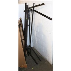 LOT OF METAL BEDRAILS