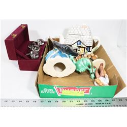 FLAT OF ORNAMENTS, INCLUDES 2 PENDELFIN