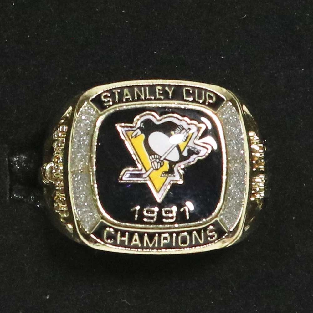 PITTSBURGH PENGUINS REPLICA STANLEY CUP RING