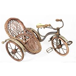NOSTALGIC TRICYCLE ORNAMENT